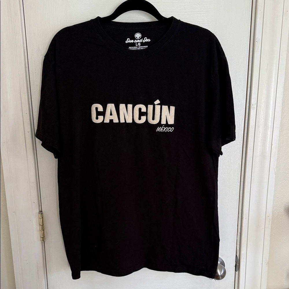 Cancún Black Short Sleeve Tee #518